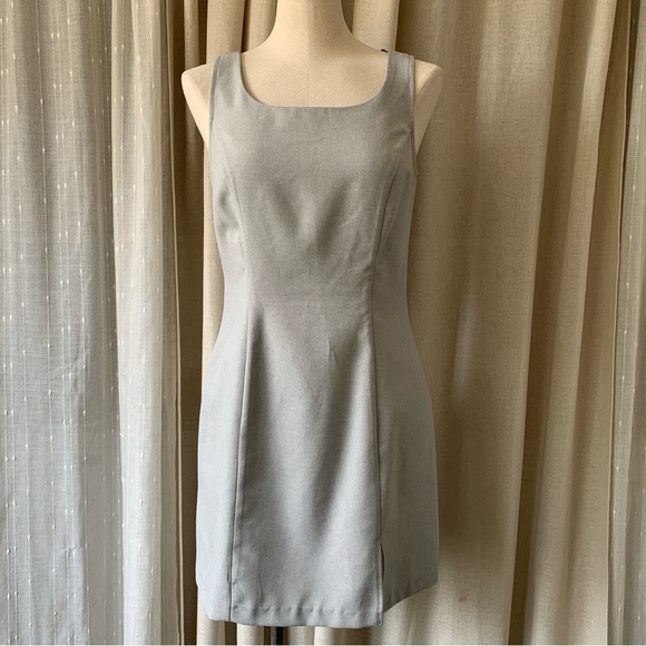 DANIEL LAURENT Dresses & Skirts - DANIEL LAURENT VINTAGE 90’s SIMPLE LIGHT GREY MINI DRESS